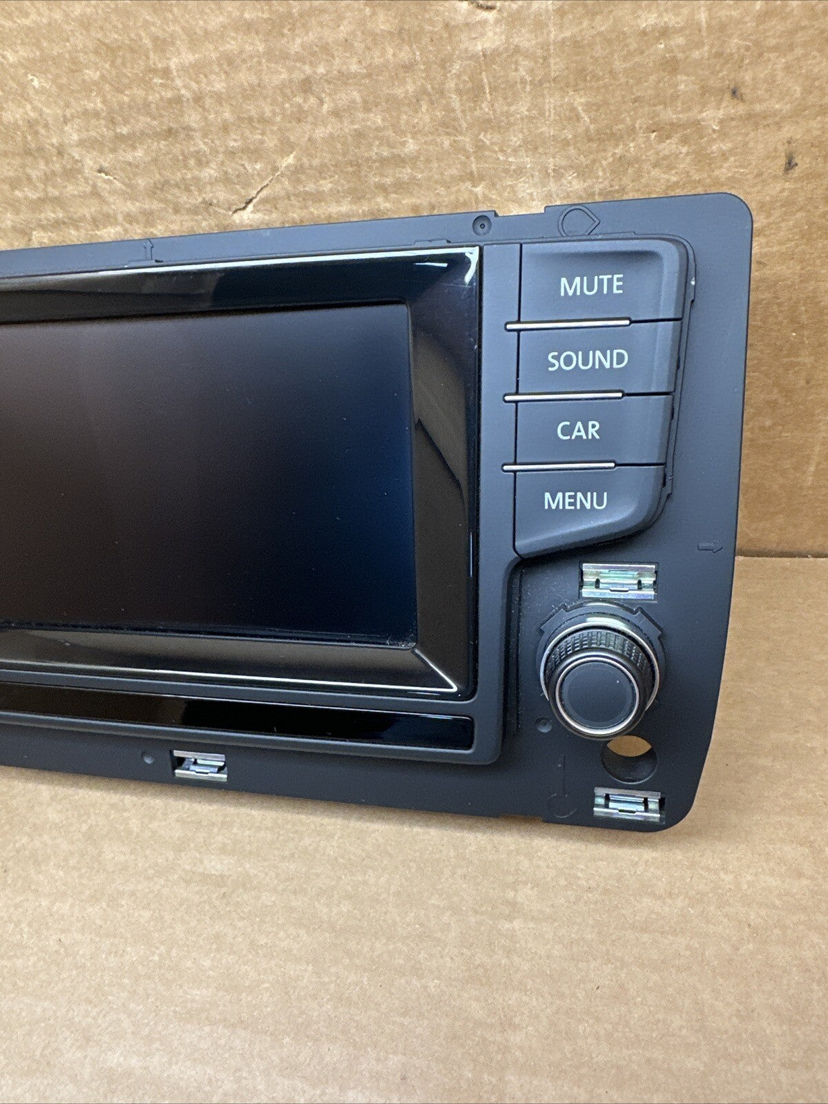 15 16 Volkswagen Golf GTI Audio Radio Navigation  Display Screen 5G0 919 605 H2