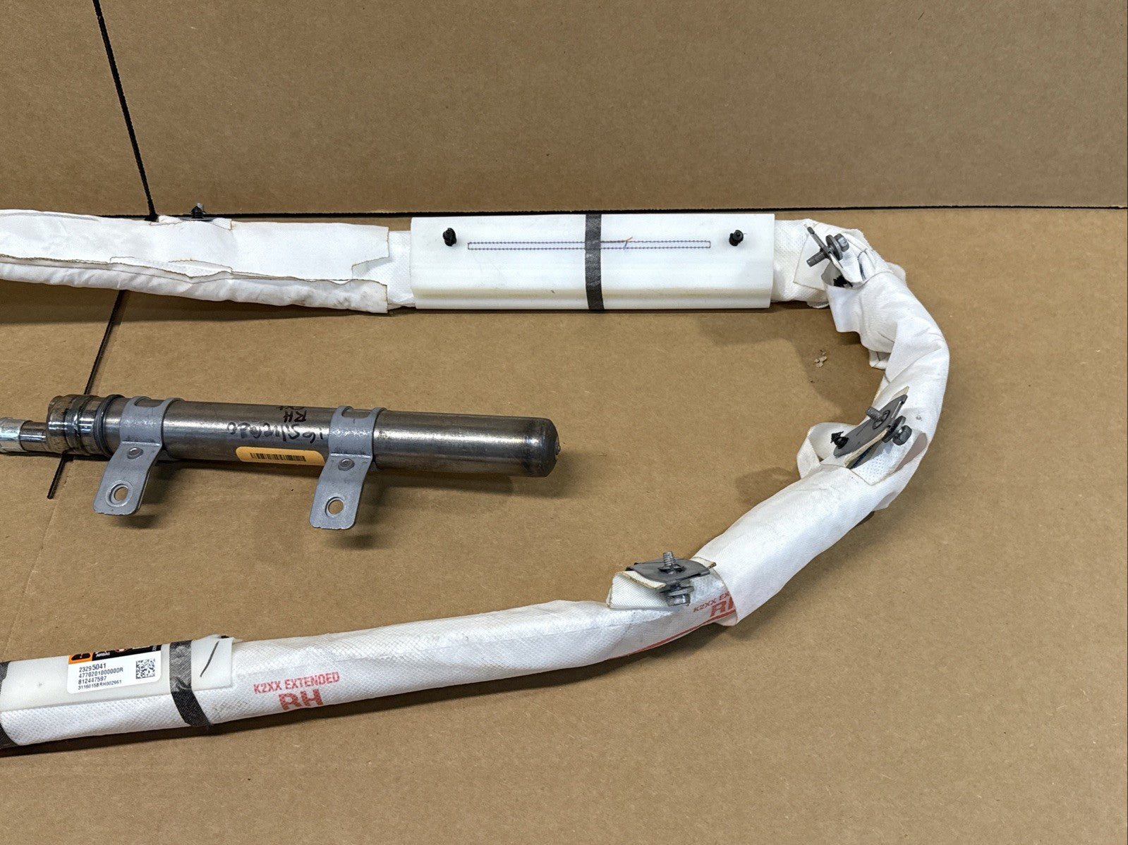 15 18 Silverado Sierra EXT Double Cab Curtain Roof Airbag Air Bag Passenger Side3