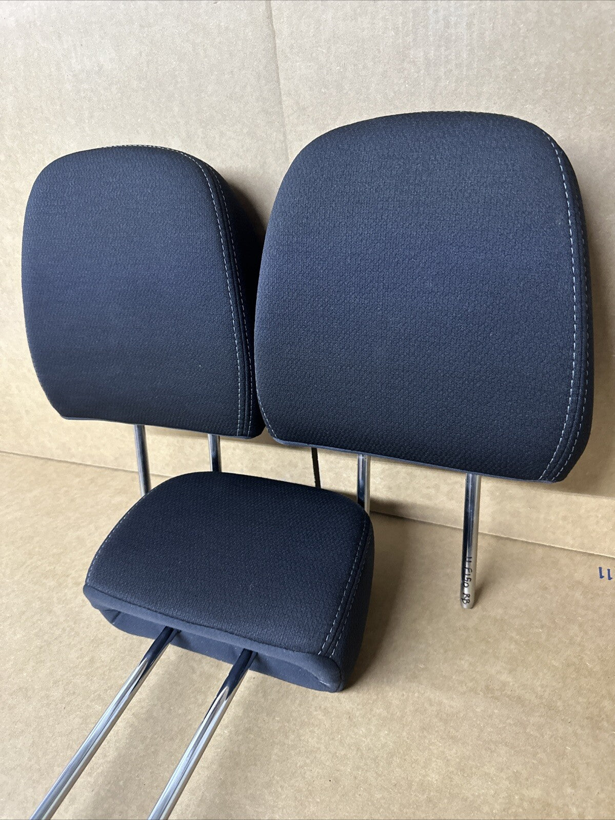 2011 2014 Ford F 150 F150 Back Rear Head Rest Headrest Black Cloth Set of 32