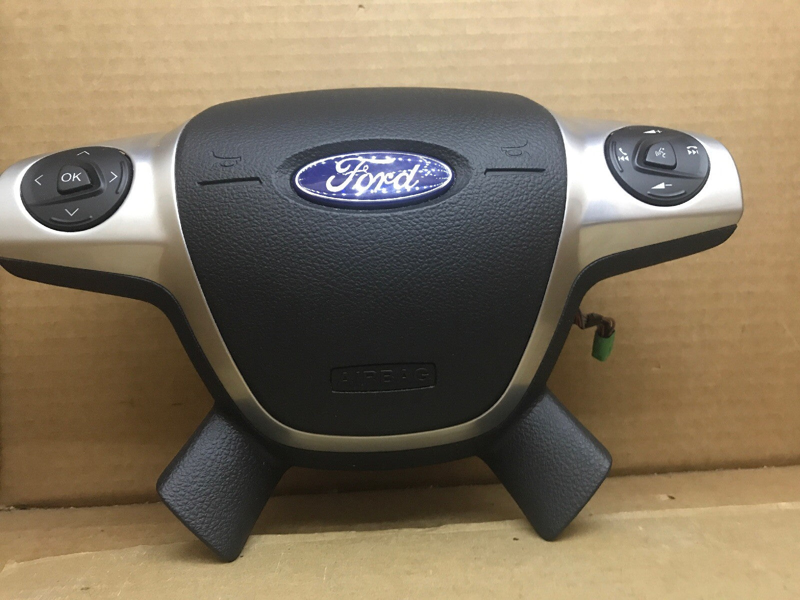 2015 2016 Escape Driver Side Steering Wheel Air Bag Airbag Voice Recognition5