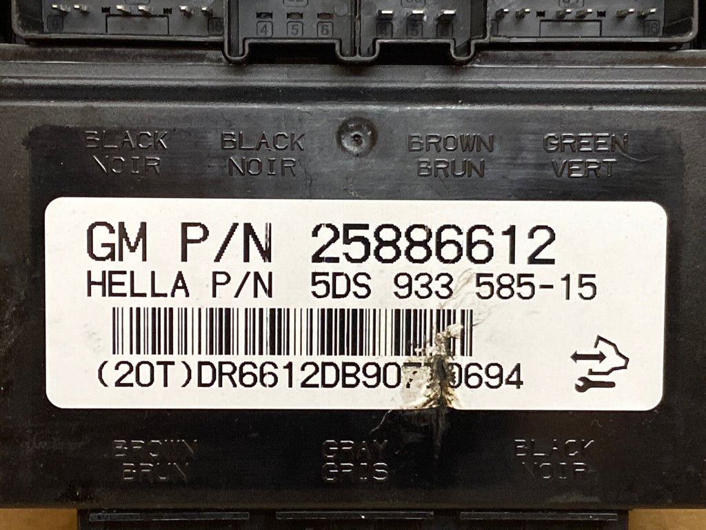 2007 2014 Suburban Yukon Driver Heated Cooled Seat Control Module 258866121