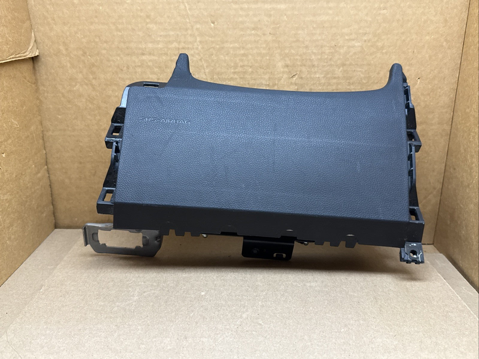 2018 2023 Subaru Crosstrek Left Side Driver Knee Lower Air Bag Airbag Black1