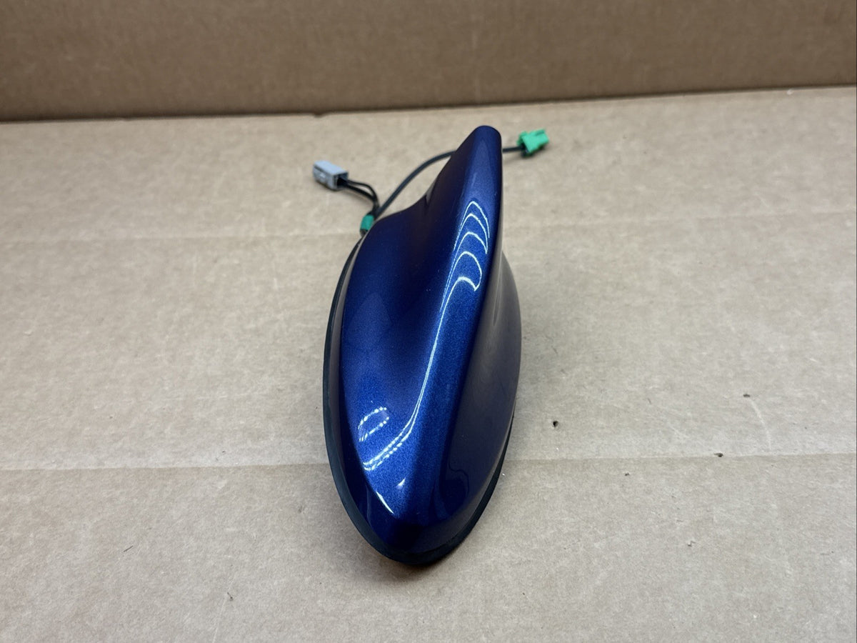 2018-2020 Nissan Rogue Murano Shark Fin Antenna Blue RBY 28208 7FH0A SCRATHED2