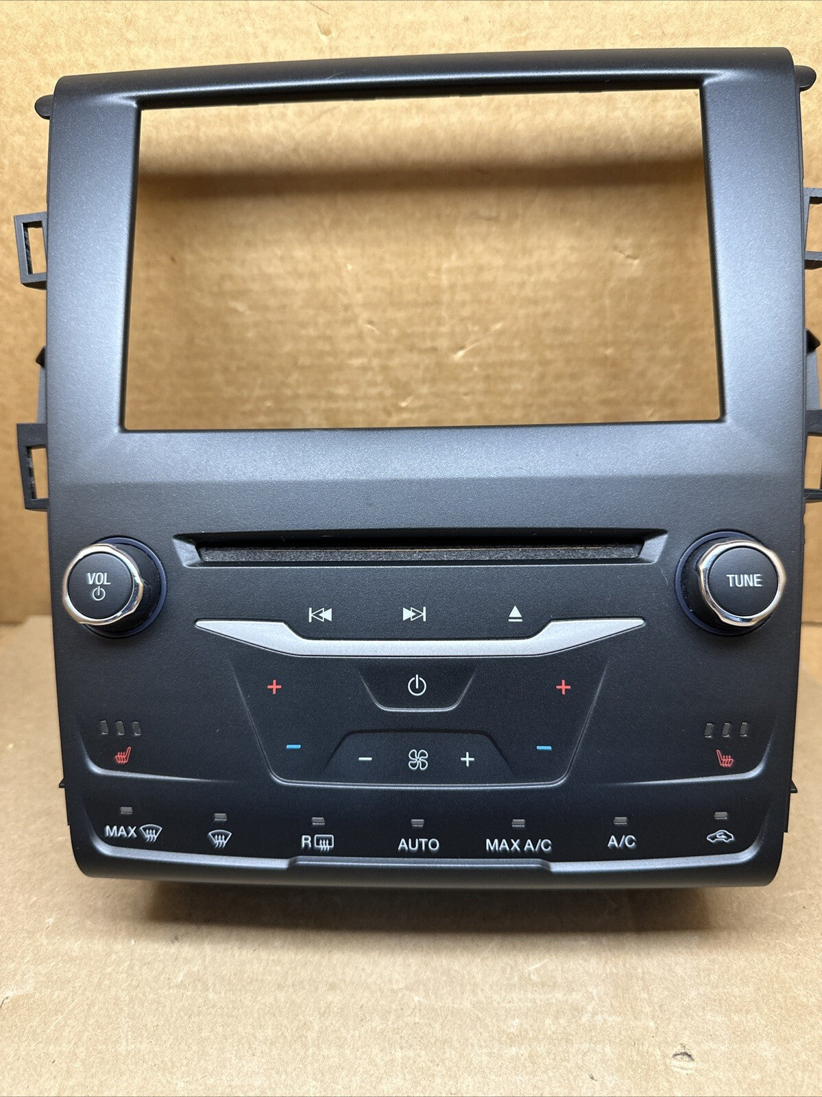 13 15 Ford Fusion Temp Temperature Climate Radio Control Bezel DS7T 18E245 SK1