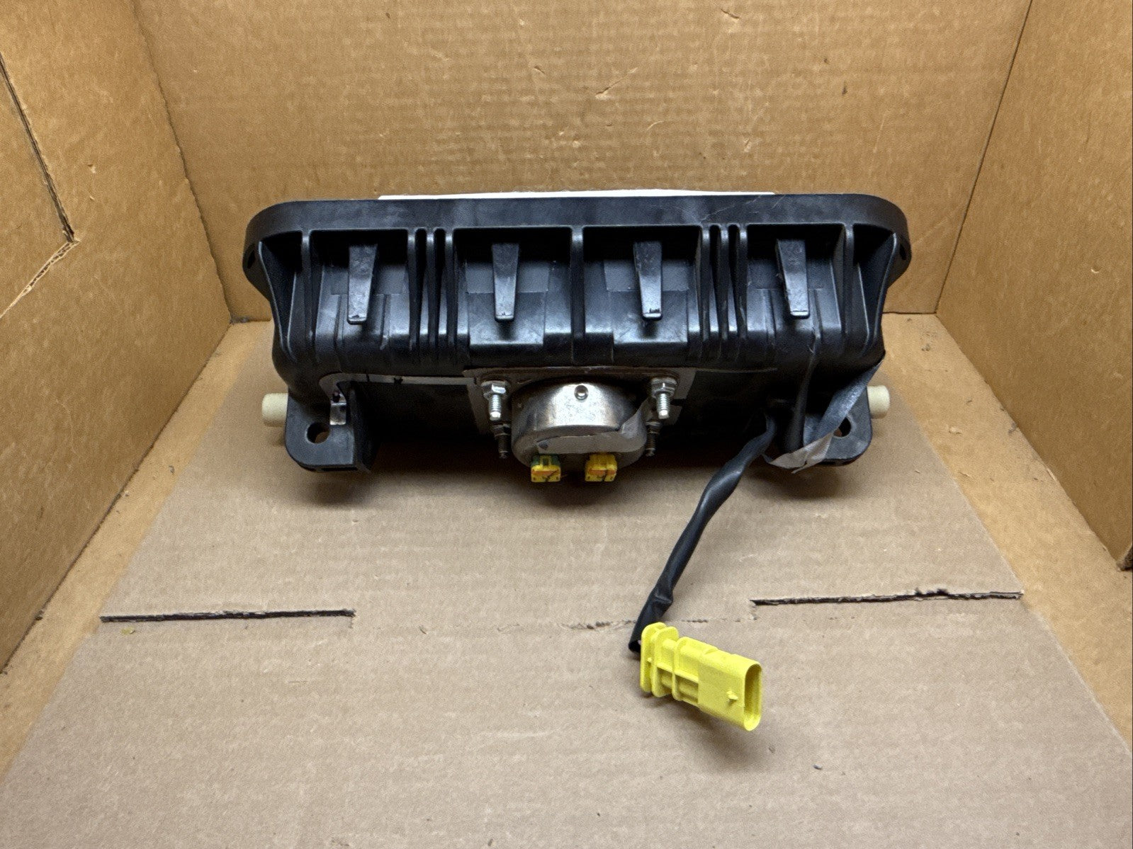 2015 2020 Silverado Tahoe Sierra Yukon Front Right Passenger Dash Air Bag Airbag4