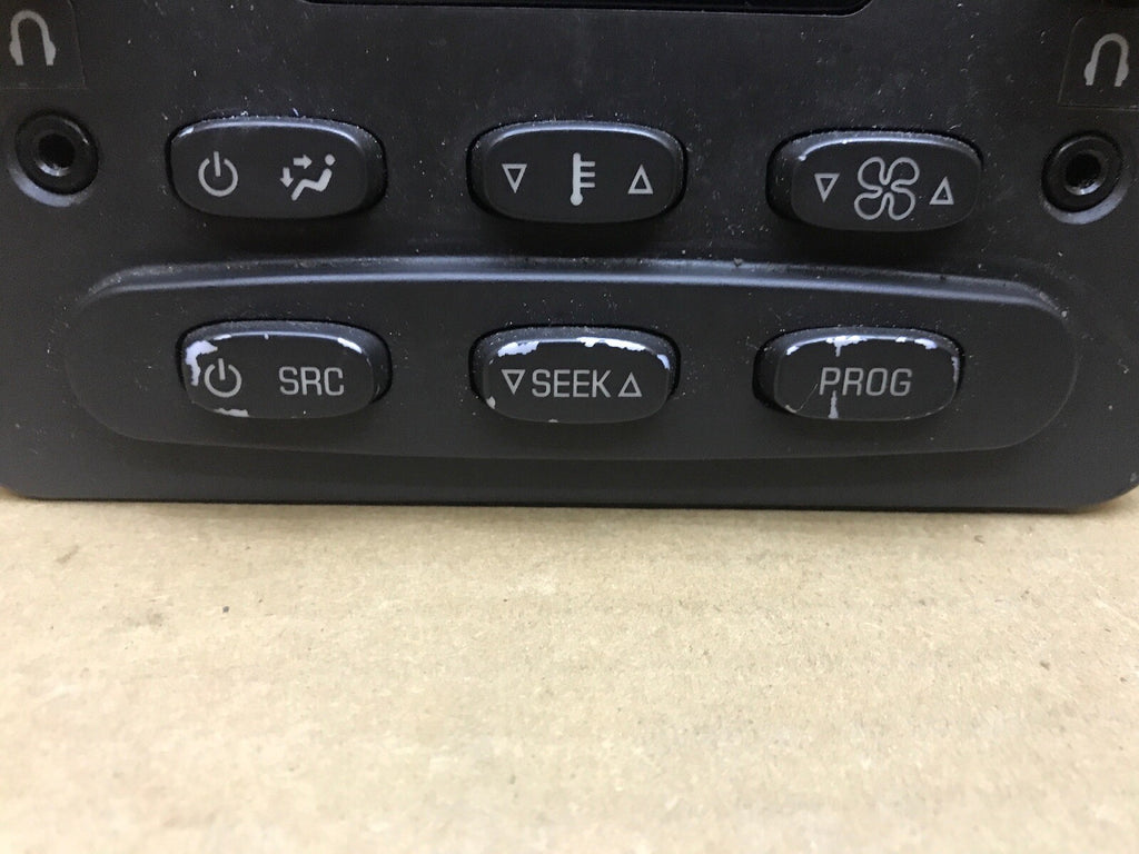 03 06 OEM CHEVY TAHOE REAR CLIMATE TEMPERATURE AUDIO CONTROLS 152047841