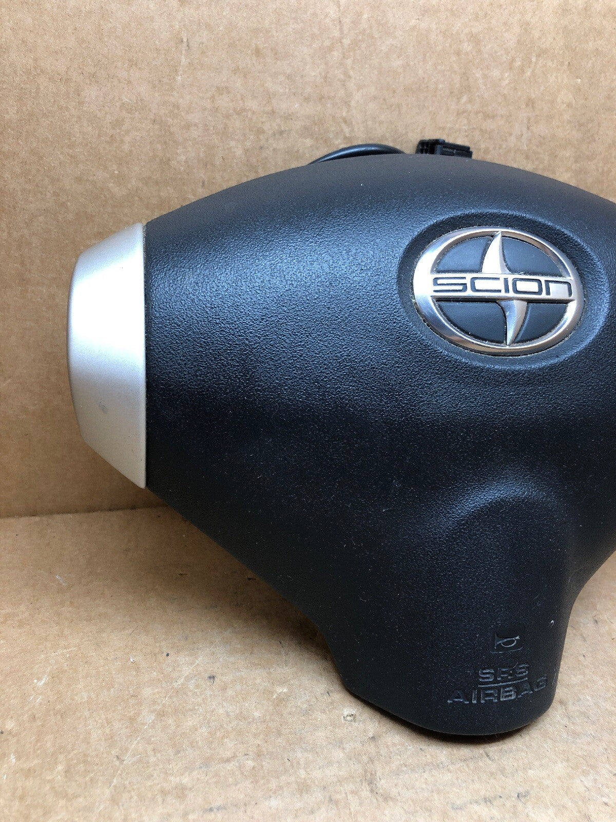 2004 2006 SCION xB xA FRONT LEFT DRIVER SIDE STEERING WHEEL AIRBAG AIR BAG1