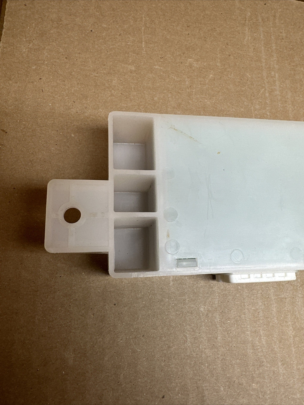 2013 2016 Nissan Pathfinder Front Driver Power Seat Control Module 28565 3JA0C7