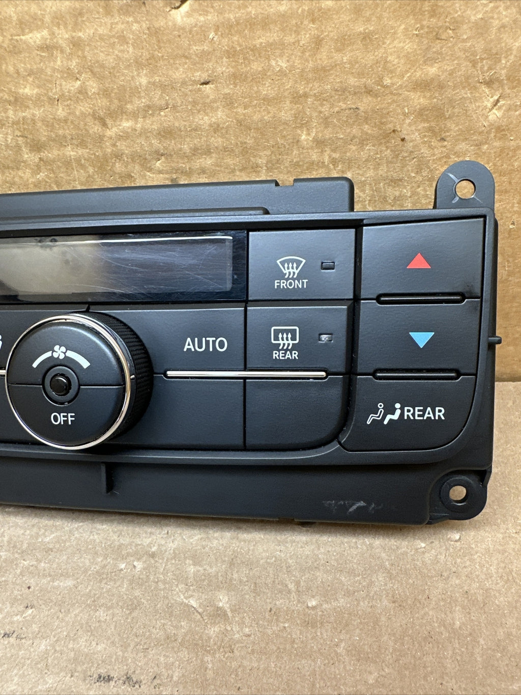 2011 2013 Dodge Durango Digital Climate Temp Temperature Heat Control 55111925AL3