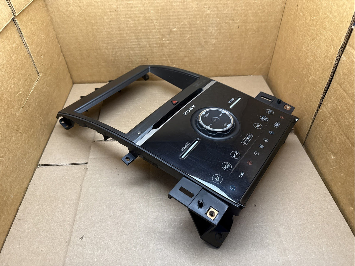 2014 2019 Ford Taurus Radio Control Face Panel Bezel EG1T 18A802 EA3