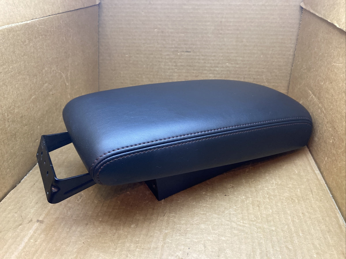 2009 2014 Nissan Maxima Center Console Lid Cover Top Arm Rest Armrest Black5