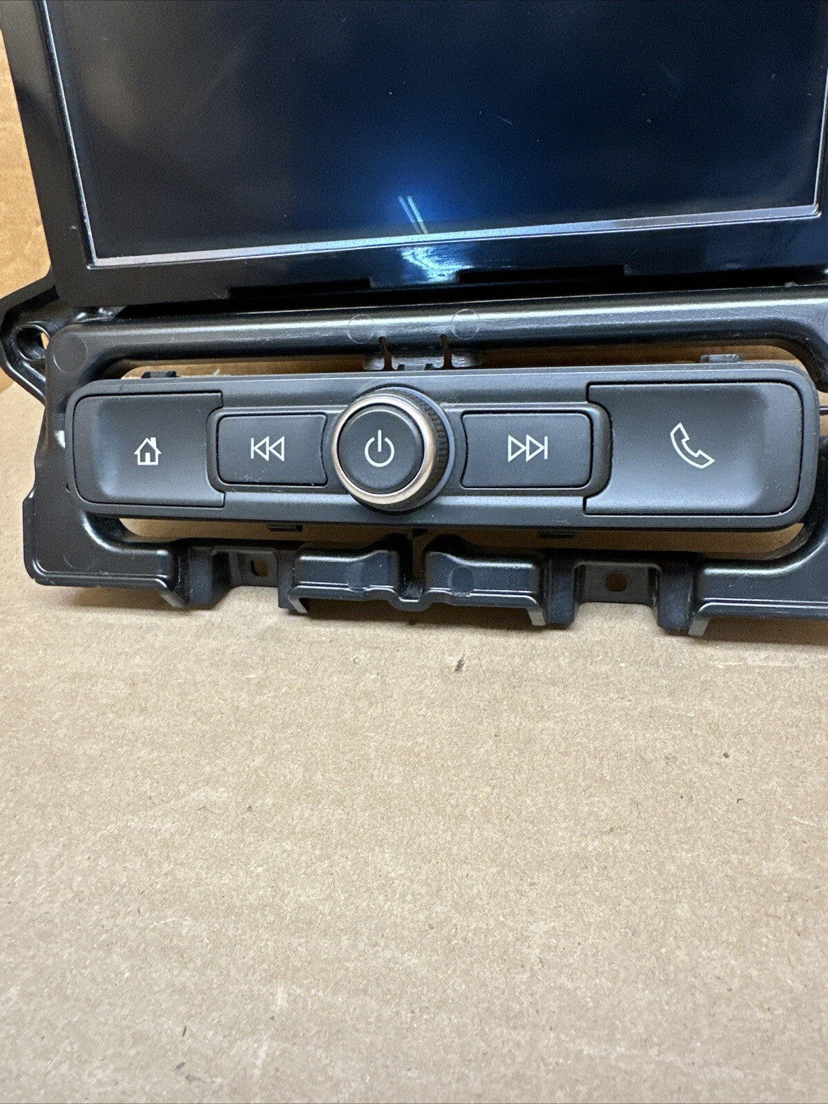 2019 2022 CHEVY SILVERADO Radio Screen Control Panel Display 846642042