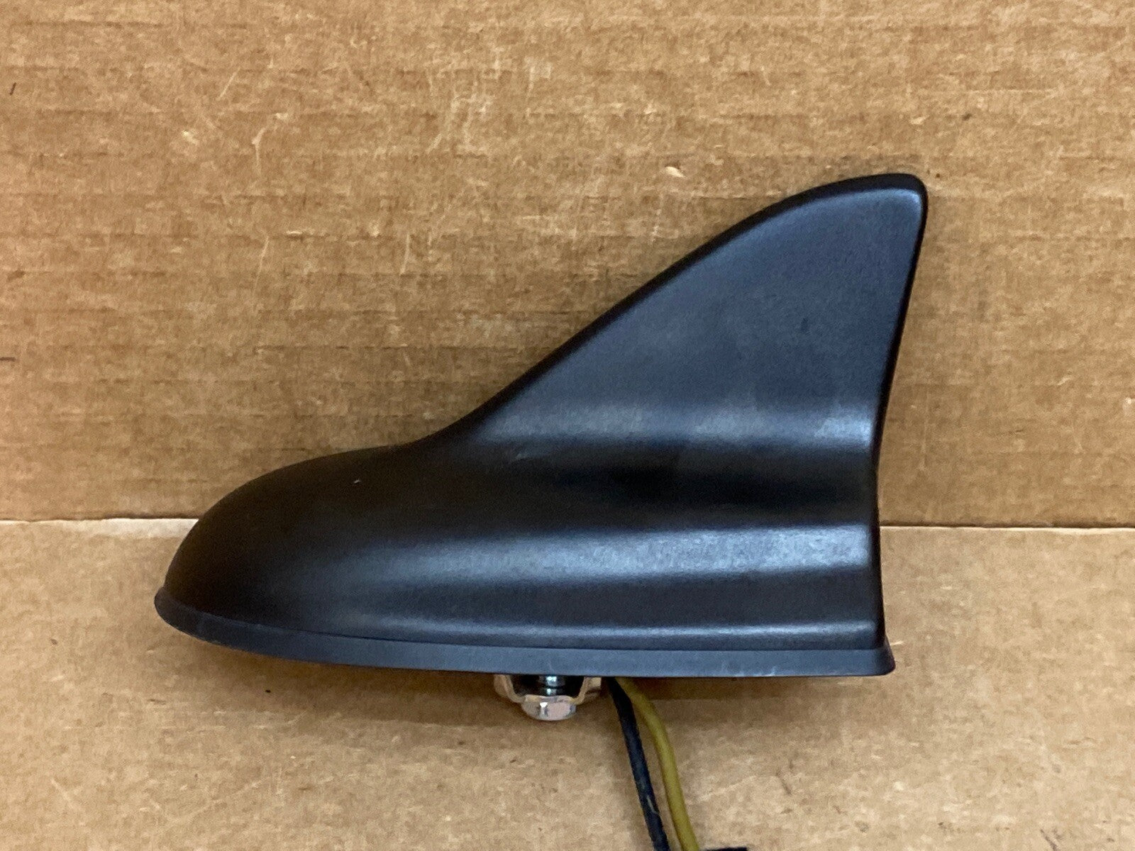 2013 2017 RAM 1500 CHALLENGER SATELLITE RADIO ANTENNA MOPAR OEM 68276409AA1