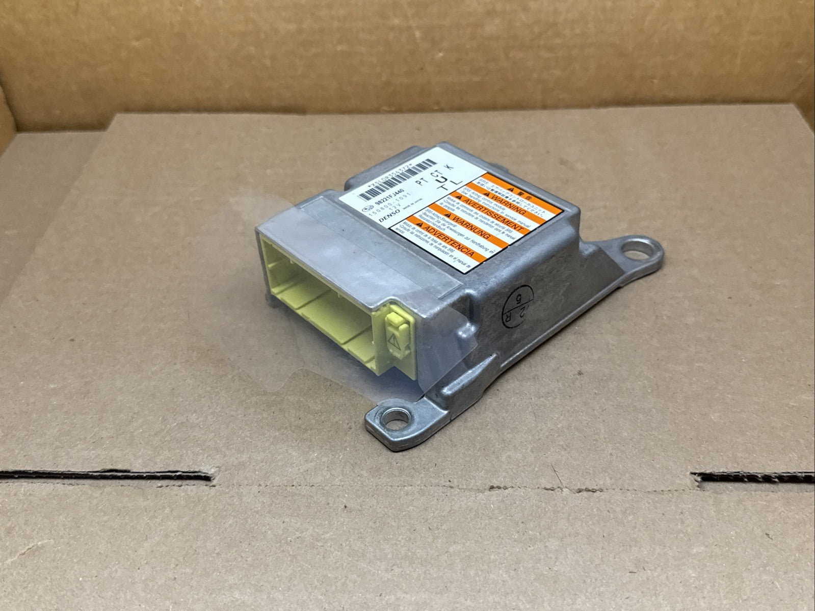 2014 Subaru Impreza SRS Air Bag Airbag Control Module 98221FJ4403