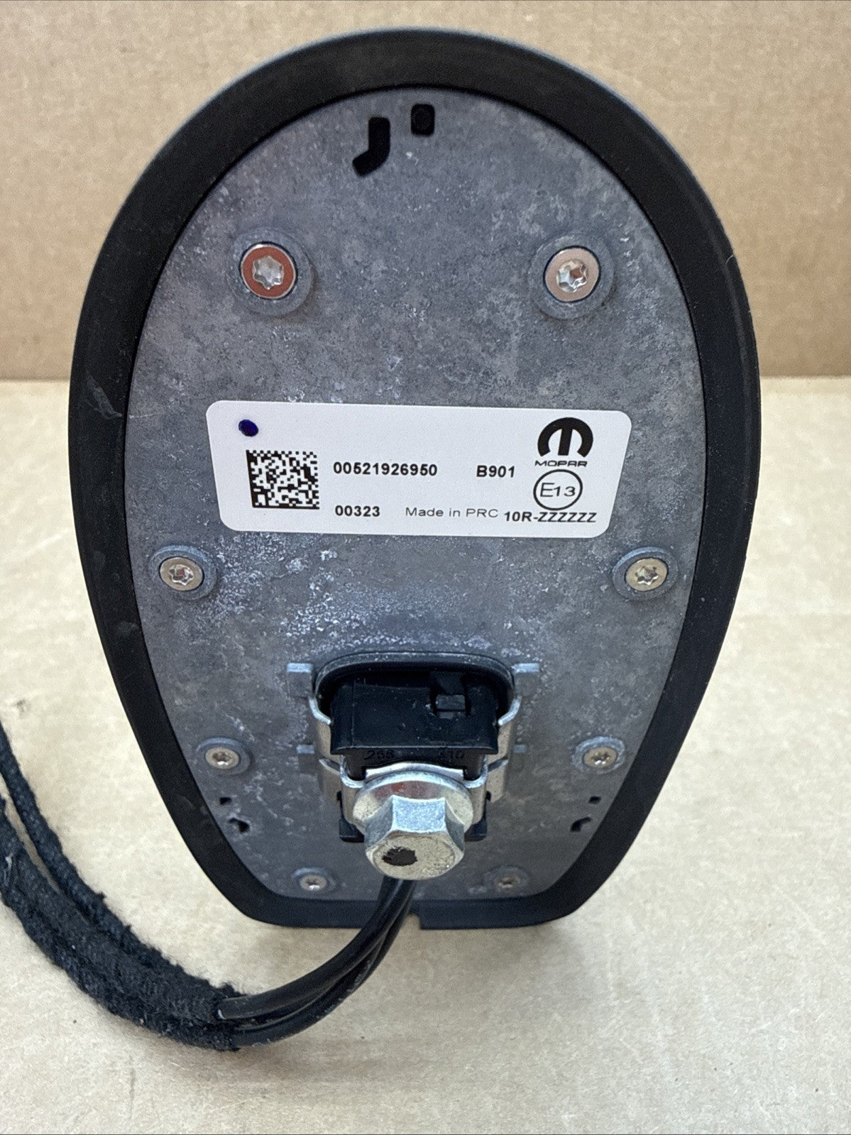 2015-2023 Jeep Renegade Rear Roof Mounted Antenna OEM 005219269503