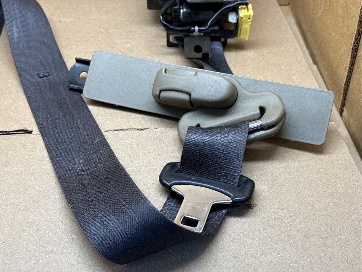 09 15 Honda Pilot Front Right Passenger Seat Belt Seatbelt Retractor Assembly FB2