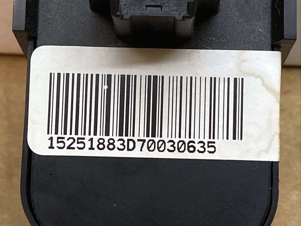 07 15 ACADIA TRAVERSE HEAD LIGHT HEADLIGHT LAMP SWITCH BUTTON CONTROLS 152518834