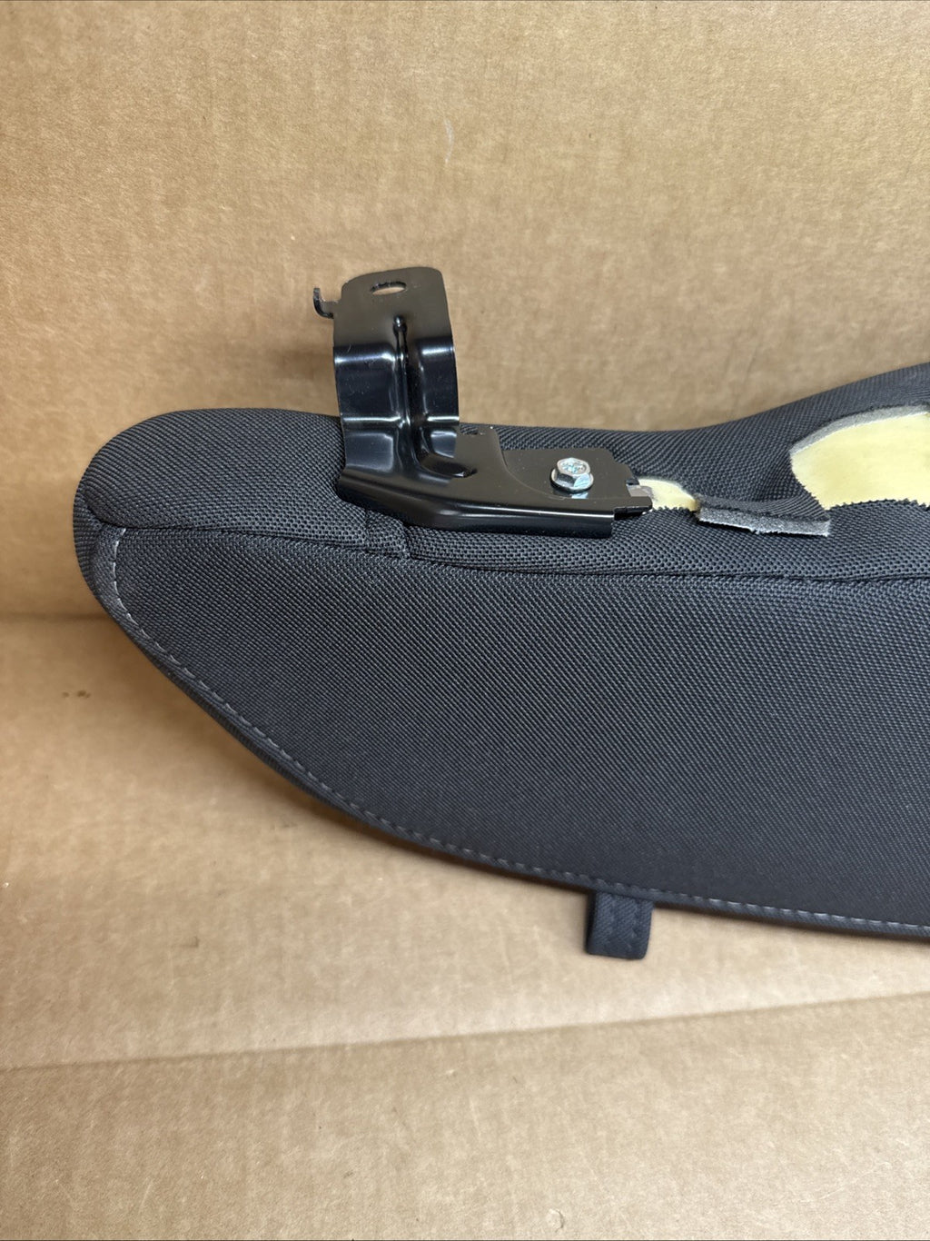 2021 2025 Chevy Trailblazer Rear Left Driver Side Seat Airbag Air Bag Bolster8