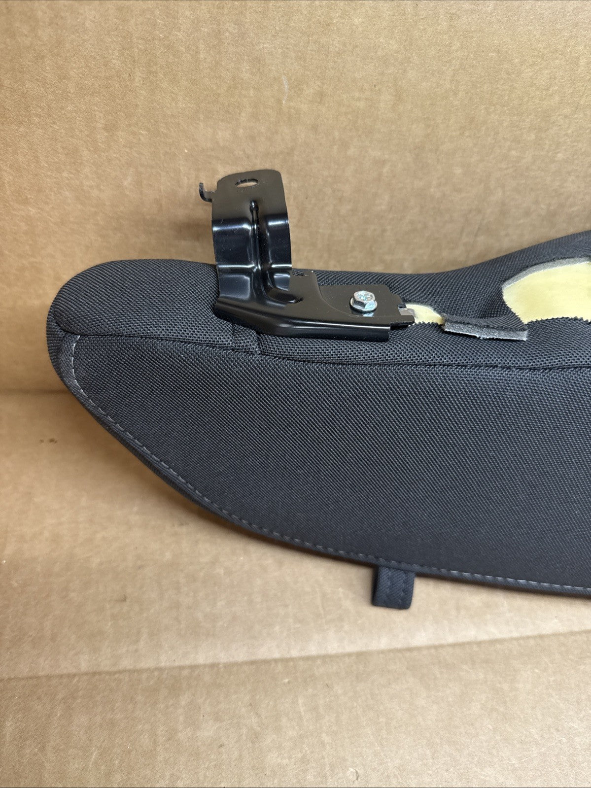 2021 2025 Chevy Trailblazer Rear Left Driver Side Seat Airbag Air Bag Bolster8