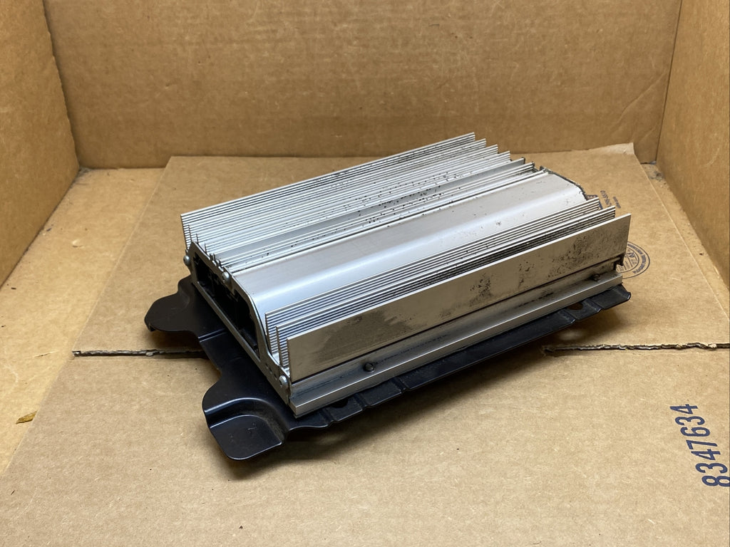 2012 Buick Regal Audio Stereo Radio Amp Amplifier Module 20930090 UQA4