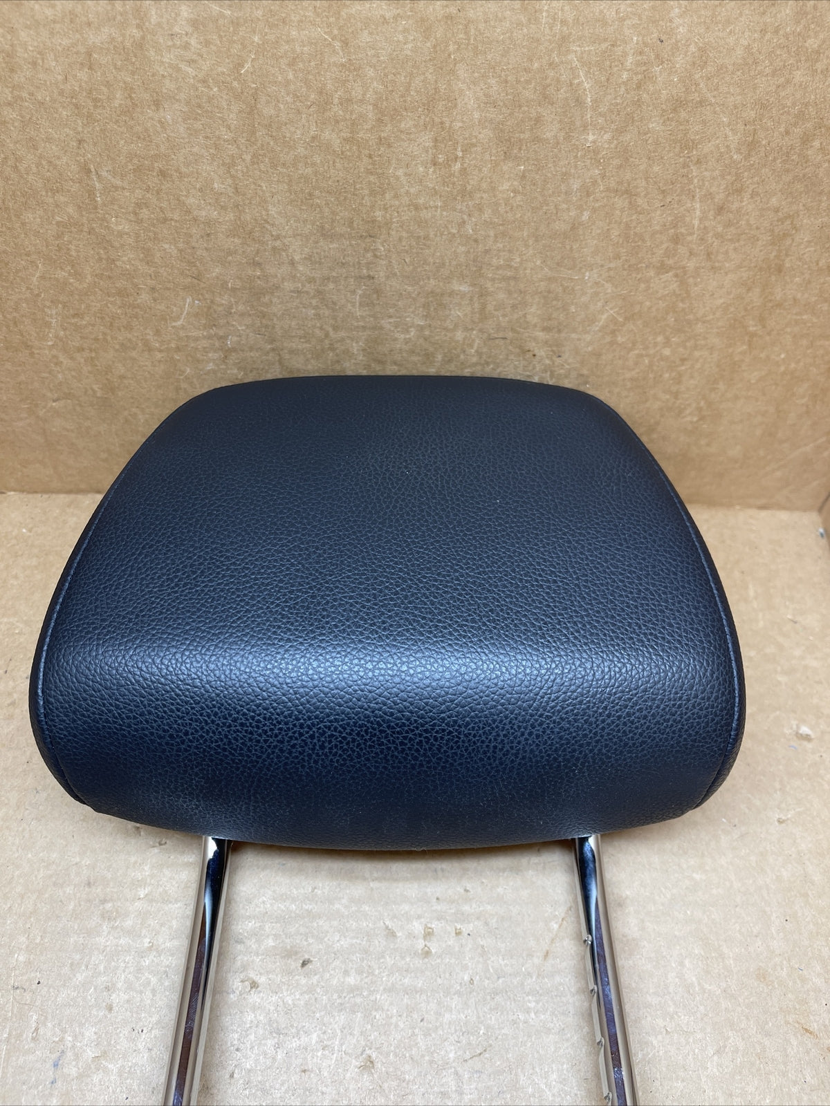 2010 2015 MERCEDES GLK 350 BLACK HEADREST FRONT LEFT RIGHT DRIVER PASSENGER1