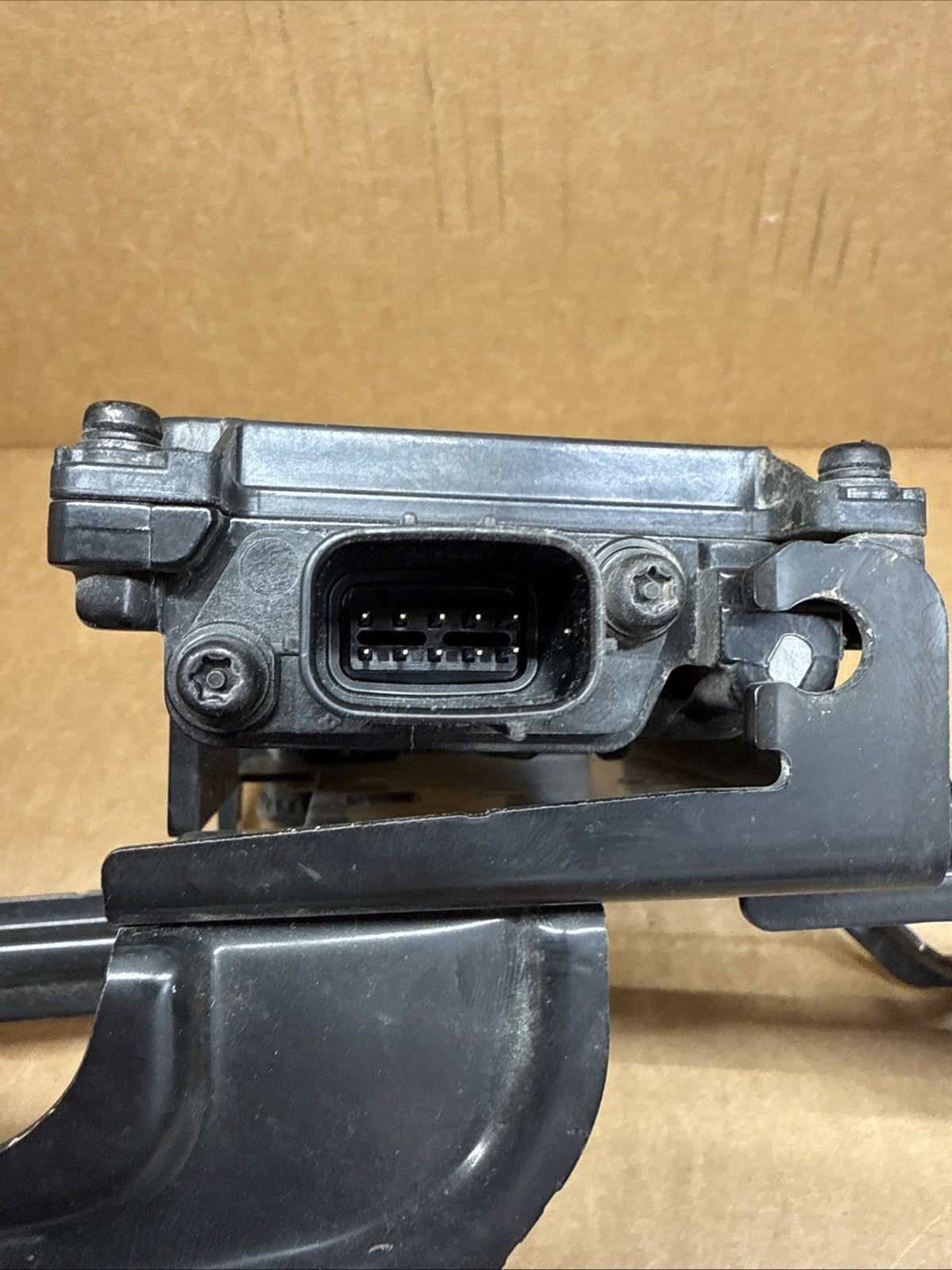 2017 2018 ACURA MDX CRUISE CONTROL RADAR DISTANCE SENSOR MODULE OEM4