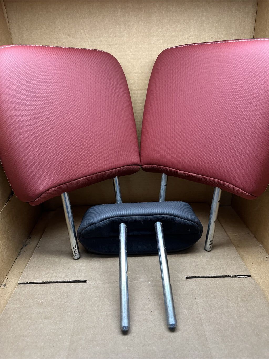 2009 2018 Dodge Ram 1500 Rebel Rear Black Red Leather Head Rest Headrest Set OEM5