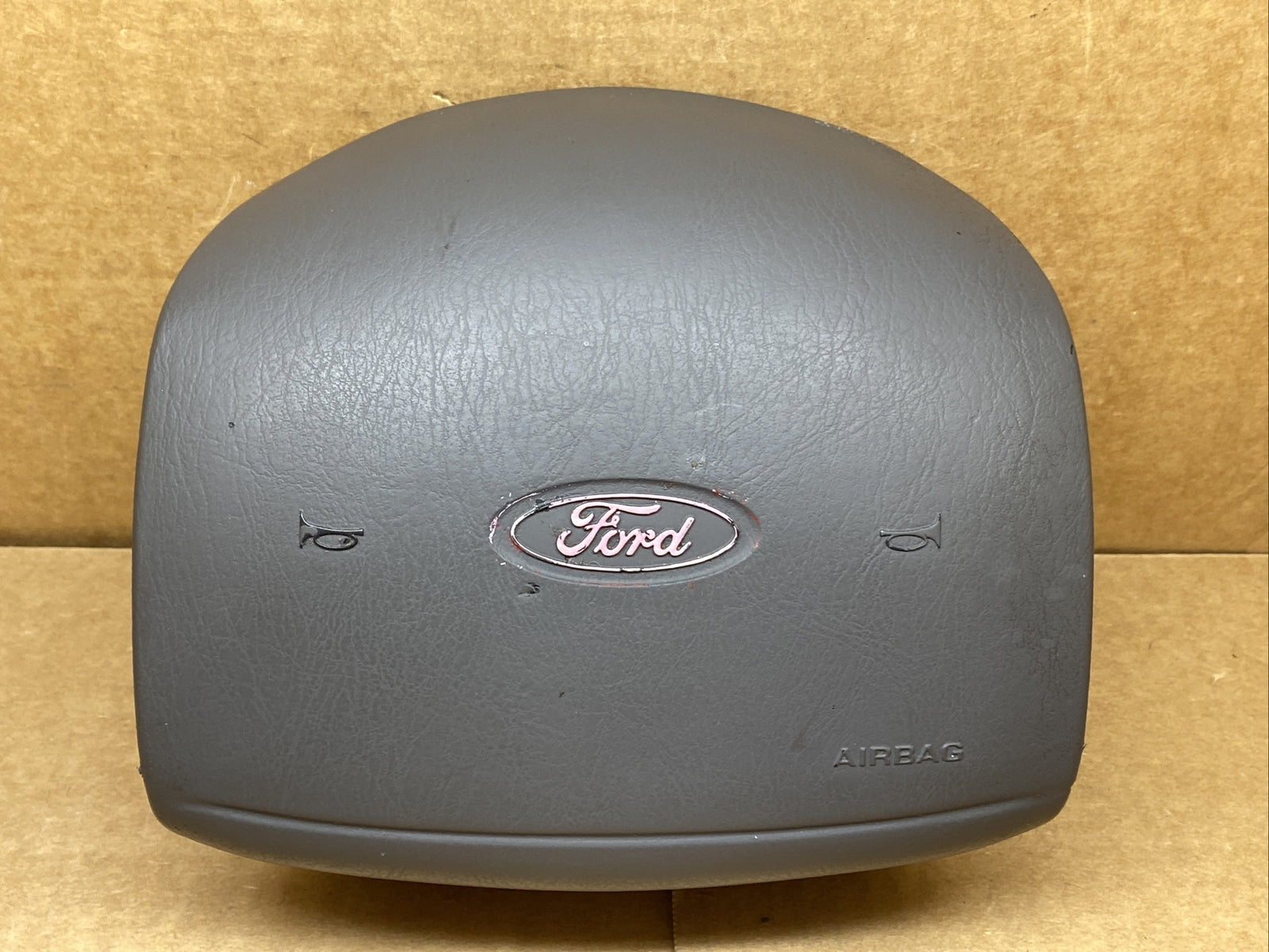 1999 2004 Ford F150 F250 Expedition LH Driver Steering Wheel Airbag Air Bag OEM 2