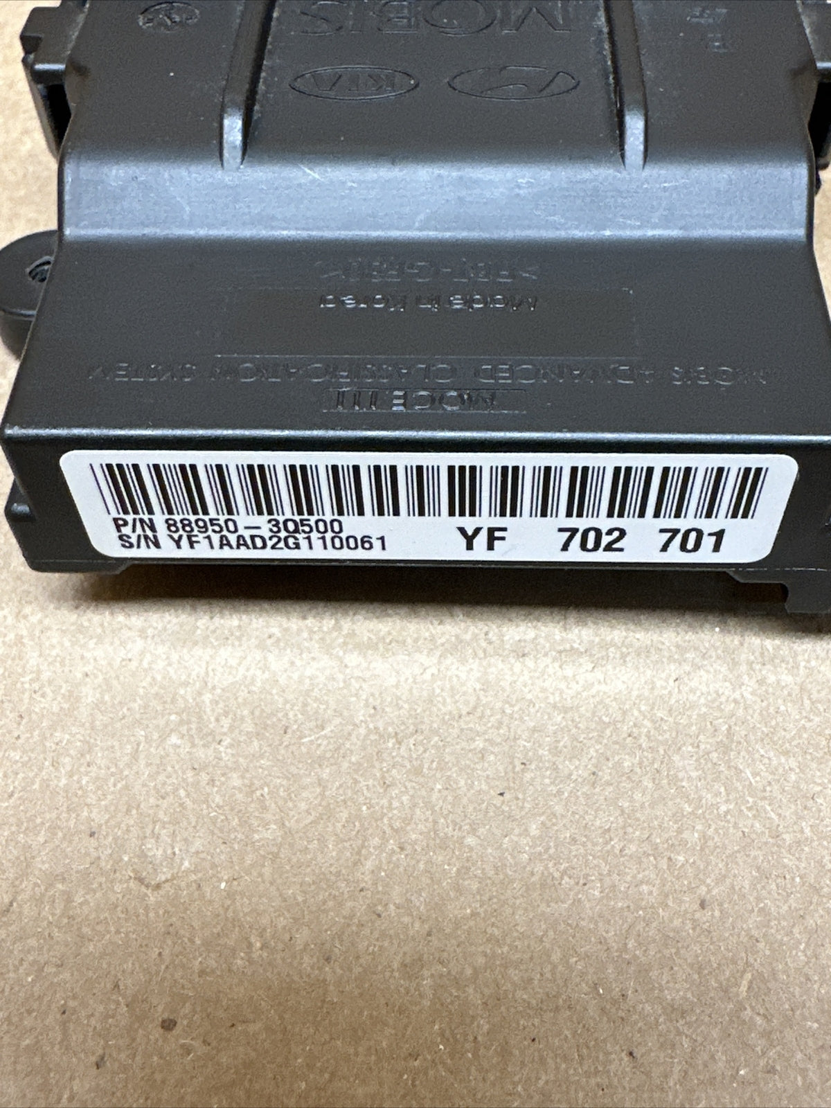 2011 2014 HYUNDAI SONATA PASSENGER SEAT OCCUPANT SENSOR MODULE 88950 3Q500 OEM2