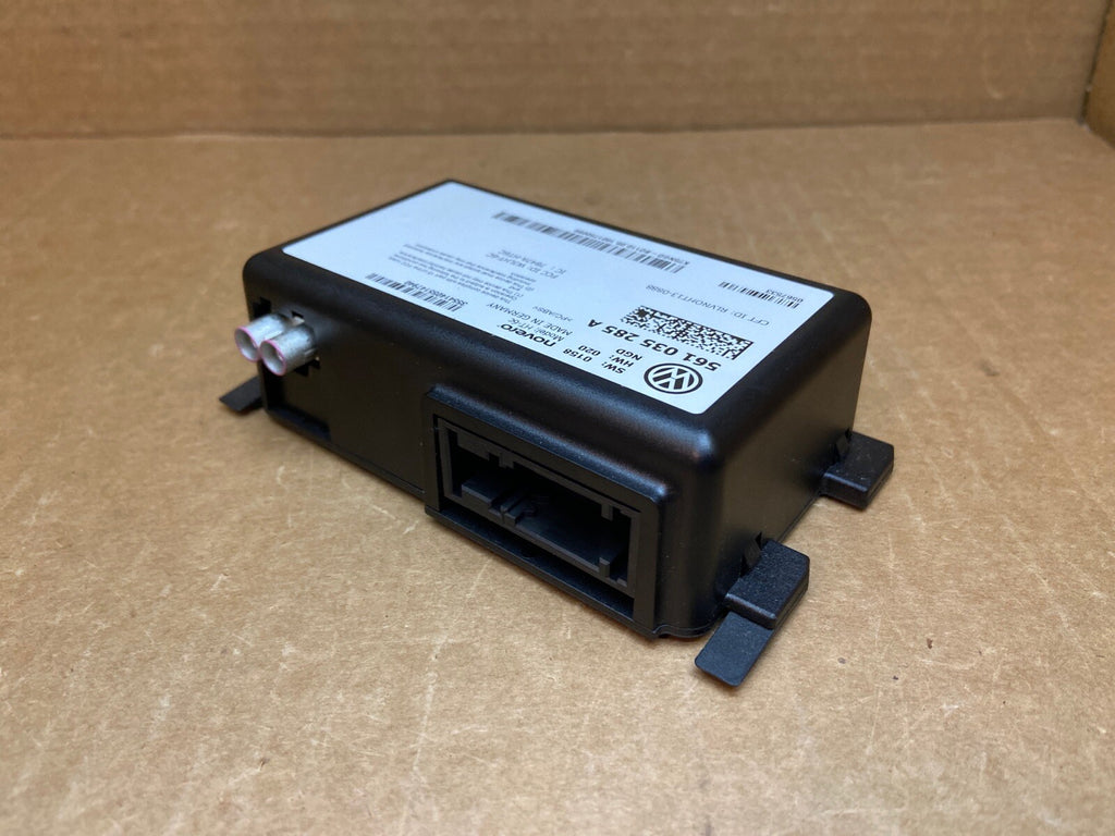 2015 2018 VW JETTA GLI PASSAT TIGUAN CC NAVIGATION CONTROL MODULE 561 035 285 A4