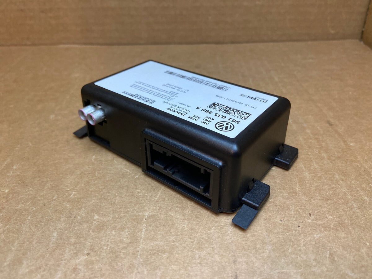 2015 2018 VW JETTA GLI PASSAT TIGUAN CC NAVIGATION CONTROL MODULE 561 035 285 A4