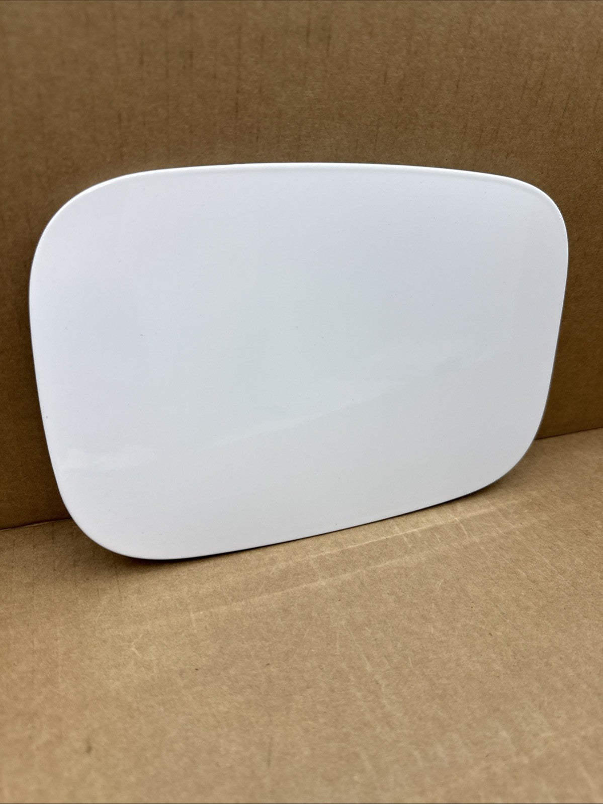 2021 2025 Kia Sorento Fuel Gas Tank Filler Door Lid Cover OEM White GWP1