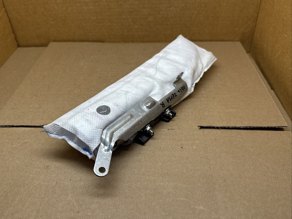 2020 Volkswagen VW Jetta Right Passenger Side Seat Air Bag Airbag 17A.880.242.D9