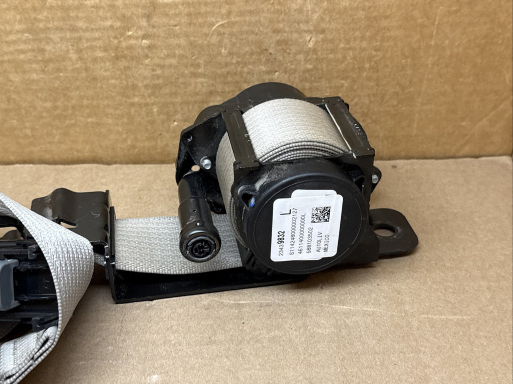 2010 2016 Cadillac SRX Front Left Driver Side Seat Belt Seatbelt Retractor Tan6