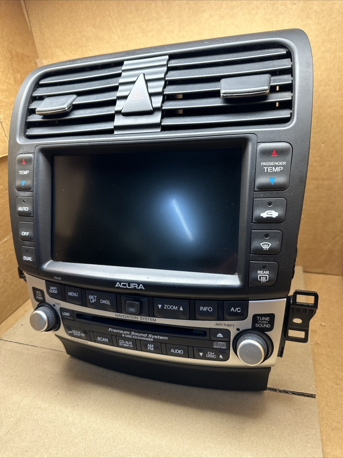 2006 2008 ACURA TSX NAVIGATION GPS RADIO STEREO CD CHANGER 39175 SEC L810 M11