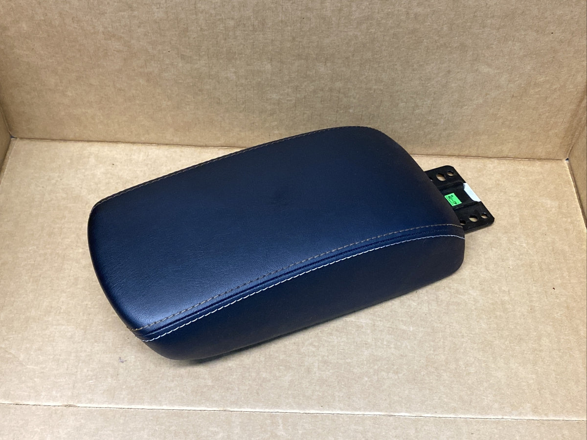 2017 2024 Jeep Compass Center Console Lid Cover Arm Rest Armrest Black0