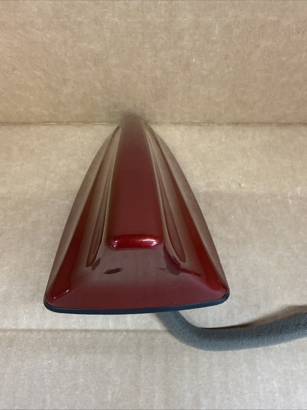 2016 2018 Kia Sorento Roof Radio Shark Fin Antenna Red OEM 96210 C61005