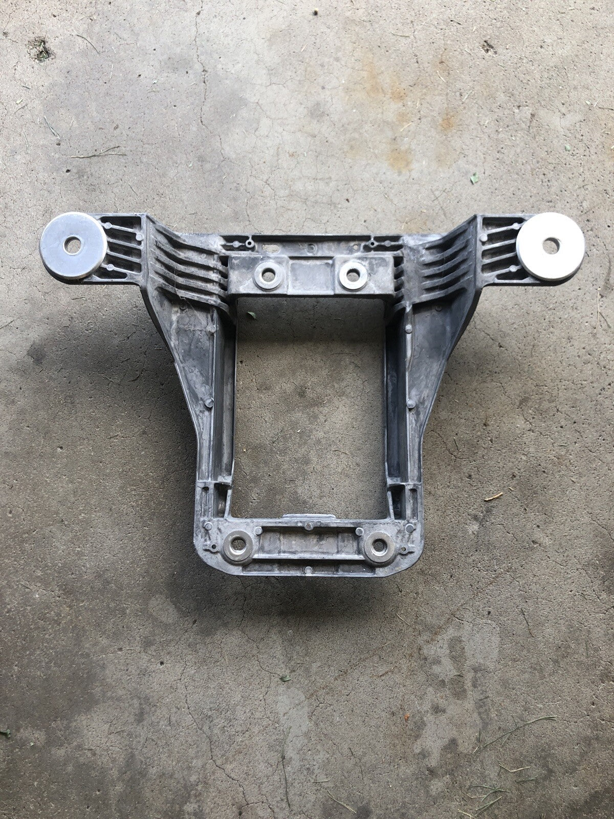 2009 2014 F150 F 150 OE FRONT JUMP SEAT FLOOR MOUNT BRACKET BL34 15625A800