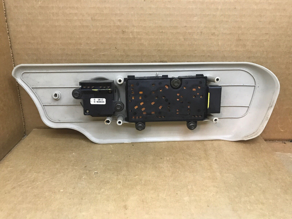 03 06 Escalade Front Left Driver Seat Power Switch Assembly Bezel Shale 889416782