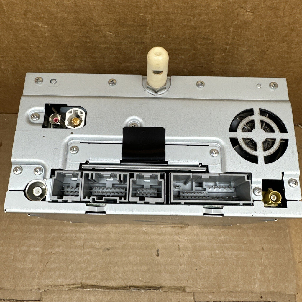 2009 2010 Ford Flex Radio Stereo CD Disc Player OEM 8A8T 19C156AH8