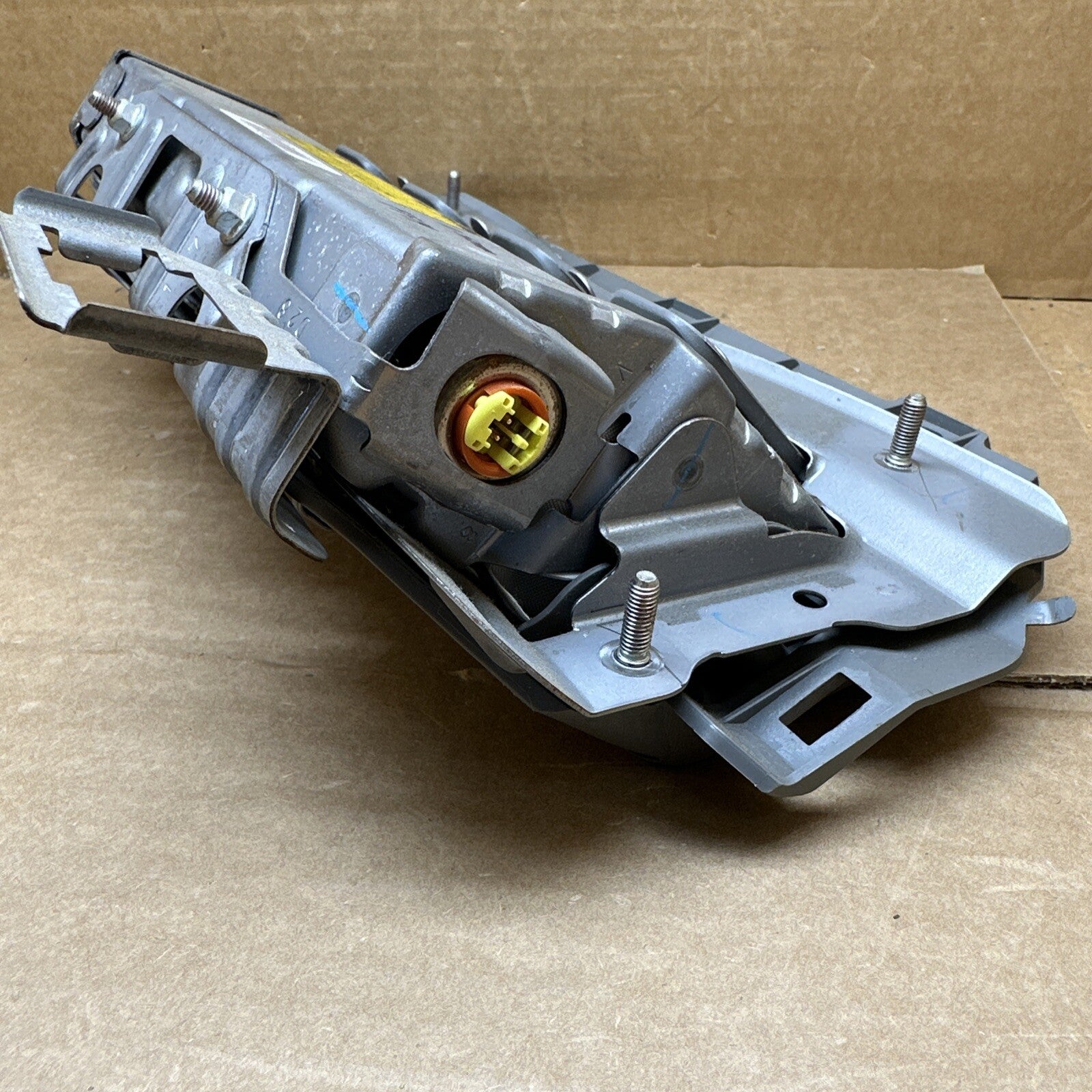 Toyota Sienna Front Left Side Driver Knee Lower Air Bag Airbag Light Gray4