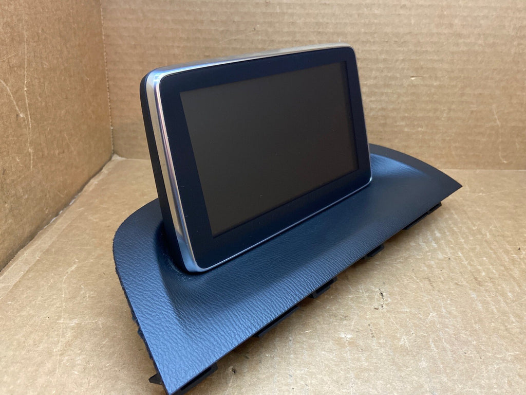 2014 2016 Mazda 3 Audio Radio Navigation Info Display Screen OEM BHP1 61 1J0D2