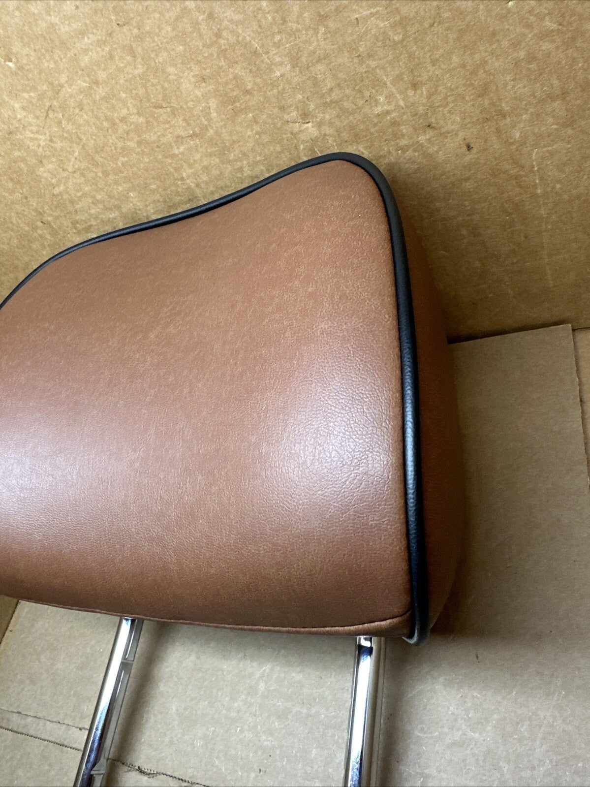 2011 2018 Jeep Grand Cherokee Front Seat Active Head Rest Headrest Brown OEM2