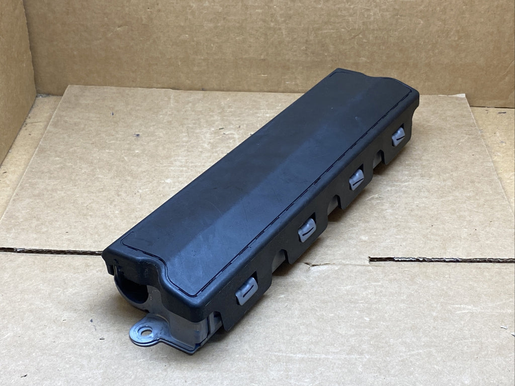 2014 2018 ATS Front Right Side Passenger Knee Lower Air Bag Airbag 231921392