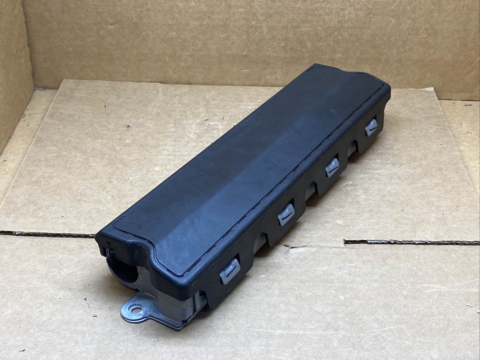 2014 2018 ATS Front Right Side Passenger Knee Lower Air Bag Airbag 231921392