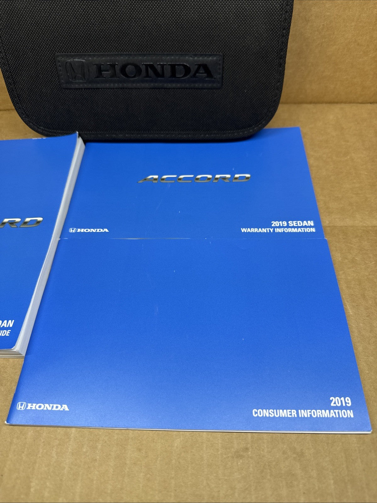 2019 Honda Accord Sedan Owners Manual Warranty With Case 00X31 TVA G1001