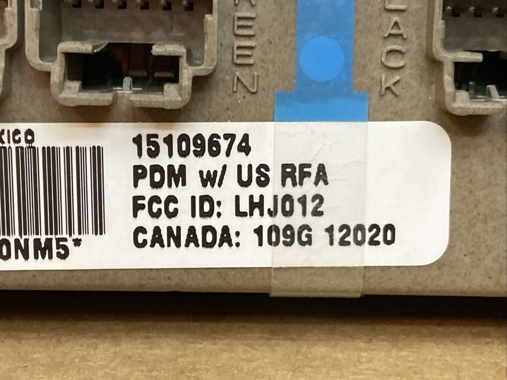 03 06 Tahoe Yukon Silverado Window Control Switch Front RH Right OEM 151096747