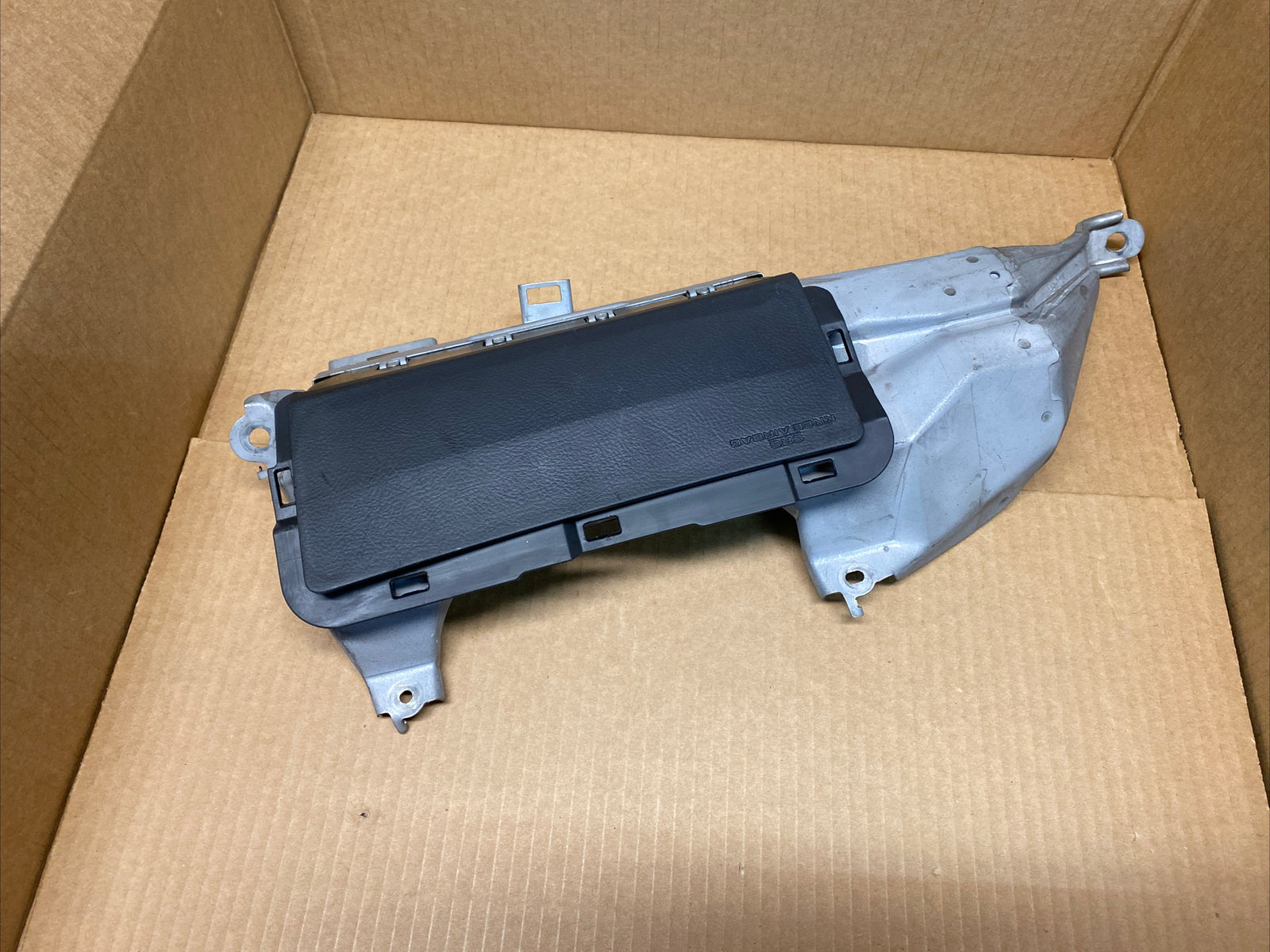 2005 2012 Toyota Avalon Left Side Driver Knee Lower Air Bag Airbag Graphite7
