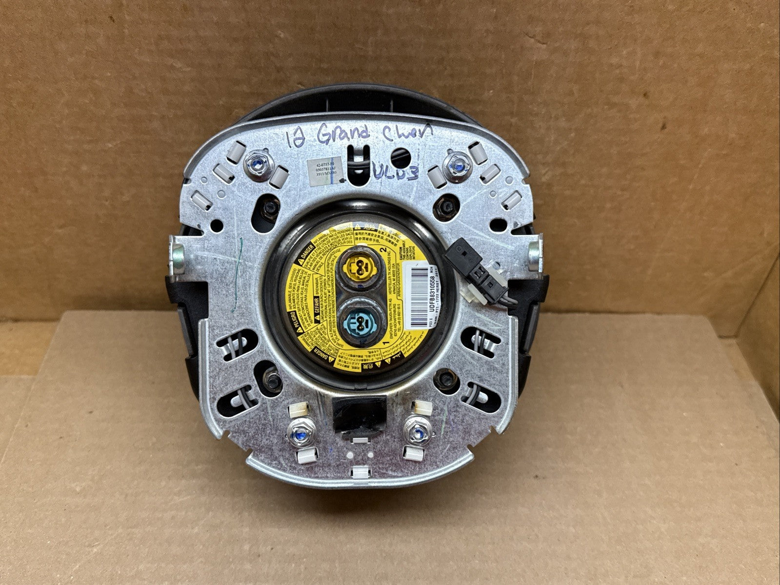 2011 2013 Grand Cherokee Front Left Driver Side Steering Wheel Air Bag Airbag 6