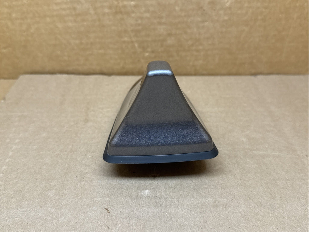 2016 2018 Hyundai Elantra Radio Antenna OEM Symphony Silver 96210 F2100UYS4